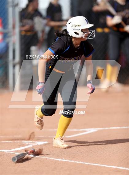Thumbnail 1 in Marana @ Mountain View photogallery.