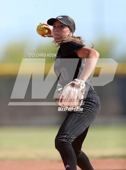 Thumbnail 2 in Marana @ Mountain View photogallery.