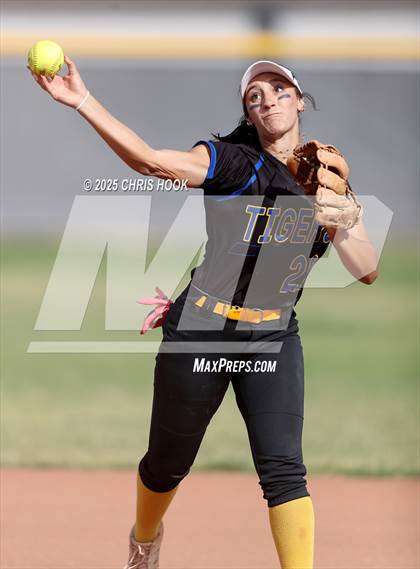 Thumbnail 3 in Marana @ Mountain View photogallery.