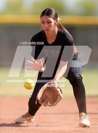 Thumbnail 1 in Marana @ Mountain View photogallery.