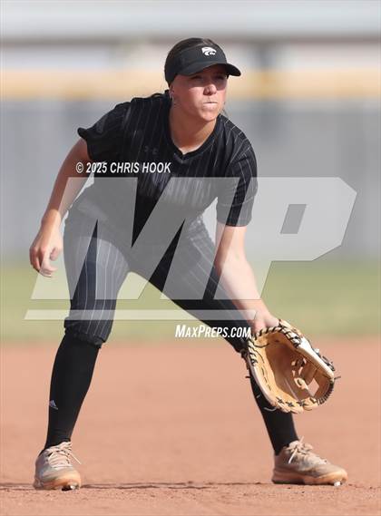 Thumbnail 1 in Marana @ Mountain View photogallery.