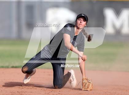 Thumbnail 1 in Marana @ Mountain View photogallery.