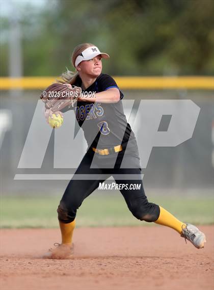 Thumbnail 2 in Marana @ Mountain View photogallery.