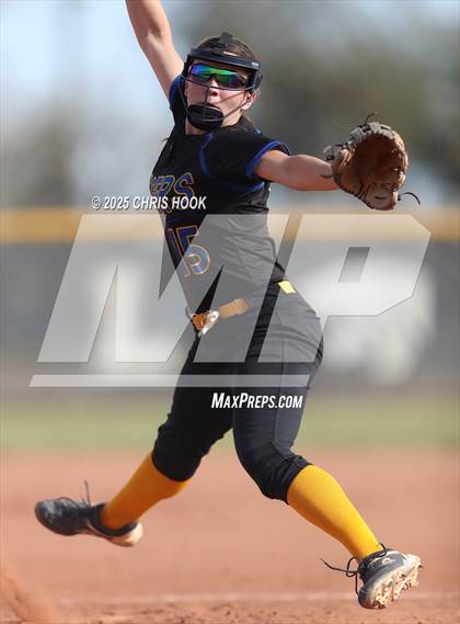 Thumbnail 1 in Marana @ Mountain View photogallery.