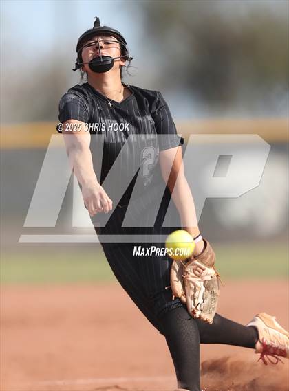 Thumbnail 3 in Marana @ Mountain View photogallery.