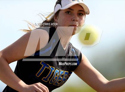 Thumbnail 3 in Marana @ Mountain View photogallery.