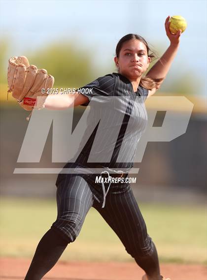 Thumbnail 3 in Marana @ Mountain View photogallery.