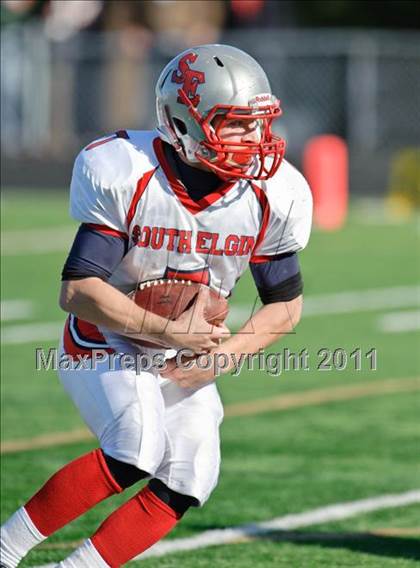 Thumbnail 2 in Stevenson vs. South Elgin (IHSA Class 8A Playoffs) photogallery.