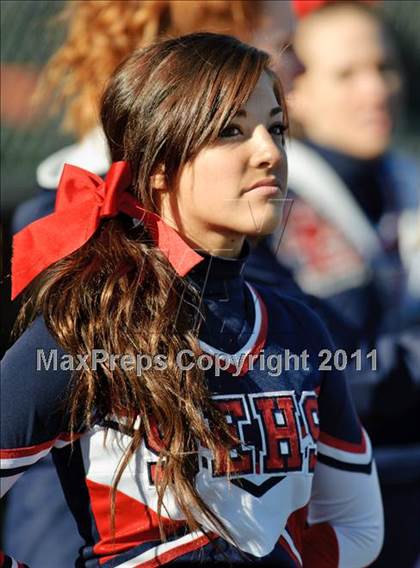 Thumbnail 3 in Stevenson vs. South Elgin (IHSA Class 8A Playoffs) photogallery.