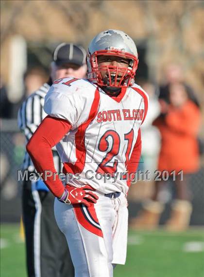 Thumbnail 3 in Stevenson vs. South Elgin (IHSA Class 8A Playoffs) photogallery.