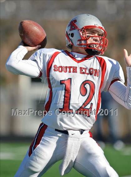 Thumbnail 1 in Stevenson vs. South Elgin (IHSA Class 8A Playoffs) photogallery.