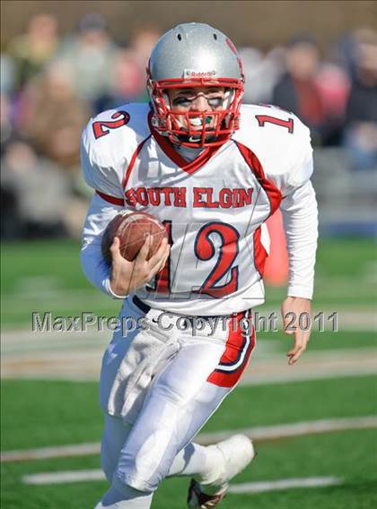 Thumbnail 3 in Stevenson vs. South Elgin (IHSA Class 8A Playoffs) photogallery.