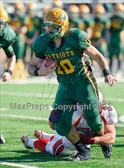 Thumbnail 2 in Stevenson vs. South Elgin (IHSA Class 8A Playoffs) photogallery.
