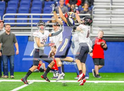 Thumbnail 2 in O'Connor vs. Lake Travis (UIL 6A Quarterfinal) photogallery.