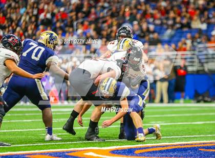 Thumbnail 3 in O'Connor vs. Lake Travis (UIL 6A Quarterfinal) photogallery.