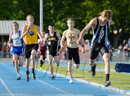 Thumbnail 3 in UHSAA 3A Track and Field Championships photogallery.