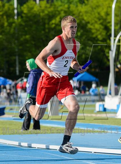 Thumbnail 2 in UHSAA 3A Track and Field Championships photogallery.