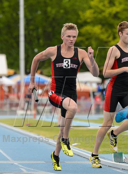 Thumbnail 1 in UHSAA 3A Track and Field Championships photogallery.