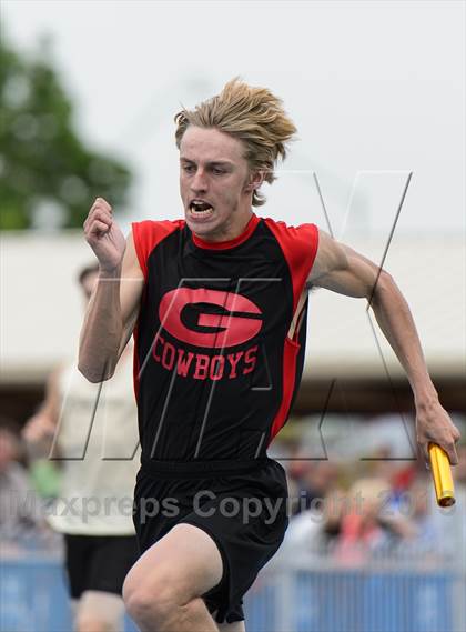 Thumbnail 2 in UHSAA 3A Track and Field Championships photogallery.