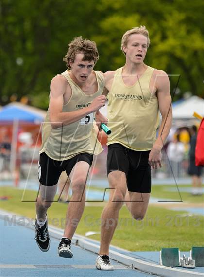 Thumbnail 2 in UHSAA 3A Track and Field Championships photogallery.