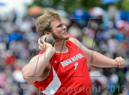 Thumbnail 3 in UHSAA 3A Track and Field Championships photogallery.