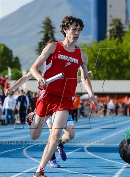 Thumbnail 1 in UHSAA 3A Track and Field Championships photogallery.