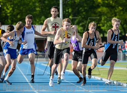 Thumbnail 3 in UHSAA 3A Track and Field Championships photogallery.