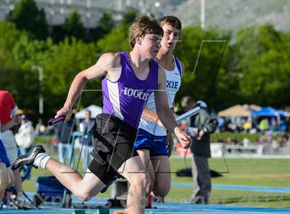 Thumbnail 2 in UHSAA 3A Track and Field Championships photogallery.