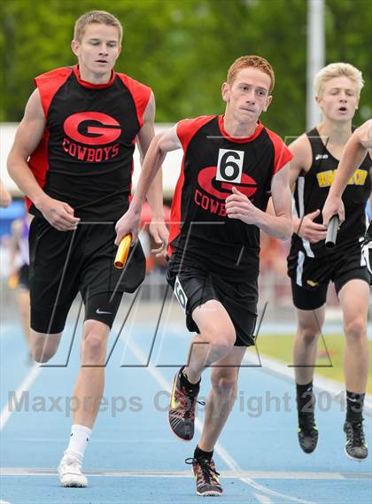 Thumbnail 2 in UHSAA 3A Track and Field Championships photogallery.