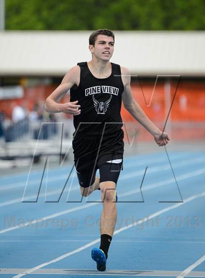 Thumbnail 1 in UHSAA 3A Track and Field Championships photogallery.