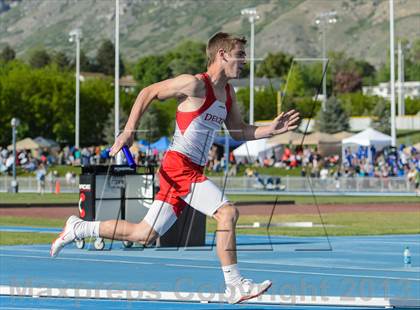 Thumbnail 3 in UHSAA 3A Track and Field Championships photogallery.