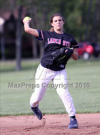 Thumbnail 2 in Lancaster @ Williamsville North photogallery.