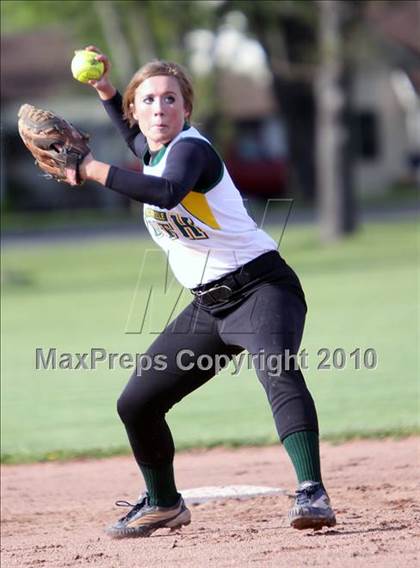 Thumbnail 3 in Lancaster @ Williamsville North photogallery.