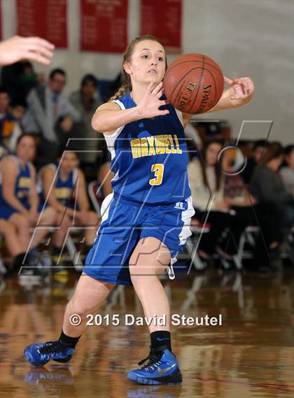 Thumbnail 2 in Maxwell vs. East Nicolaus (Love of the Game) photogallery.