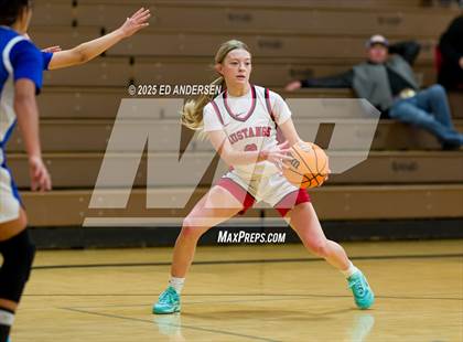Thumbnail 3 in Pershing County vs. Bishop Union (Serpent Classic) photogallery.
