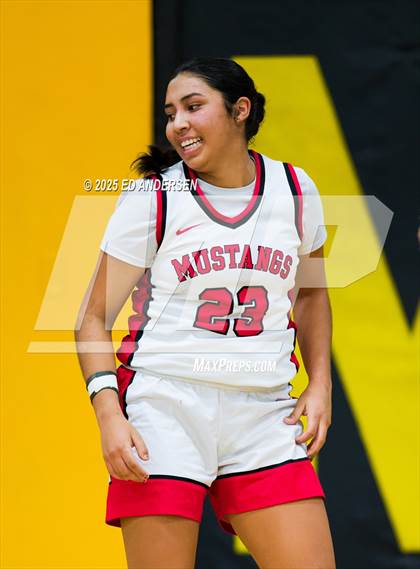 Thumbnail 2 in Pershing County vs. Bishop Union (Serpent Classic) photogallery.