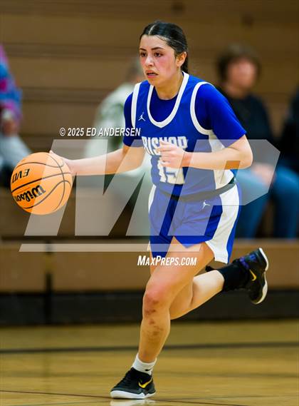 Thumbnail 2 in Pershing County vs. Bishop Union (Serpent Classic) photogallery.
