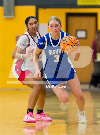 Thumbnail 2 in Pershing County vs. Bishop Union (Serpent Classic) photogallery.