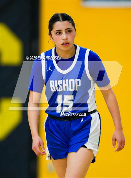 Thumbnail 2 in Pershing County vs. Bishop Union (Serpent Classic) photogallery.