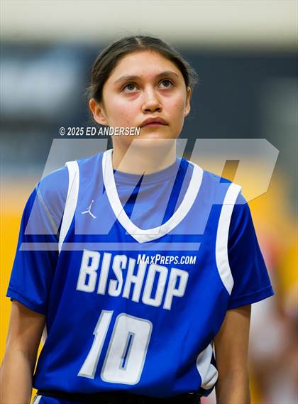 Thumbnail 3 in Pershing County vs. Bishop Union (Serpent Classic) photogallery.