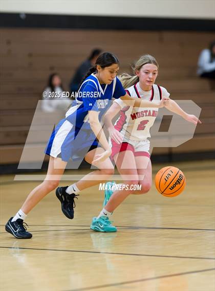 Thumbnail 2 in Pershing County vs. Bishop Union (Serpent Classic) photogallery.