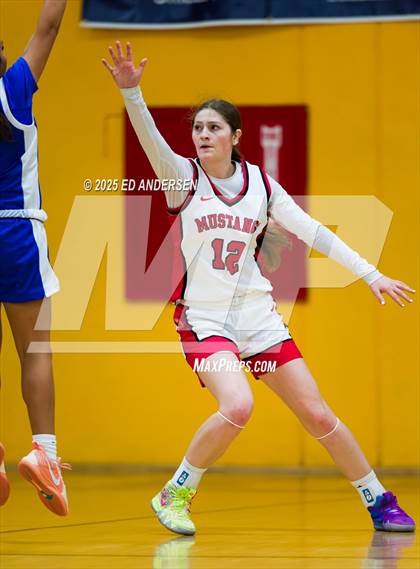 Thumbnail 3 in Pershing County vs. Bishop Union (Serpent Classic) photogallery.
