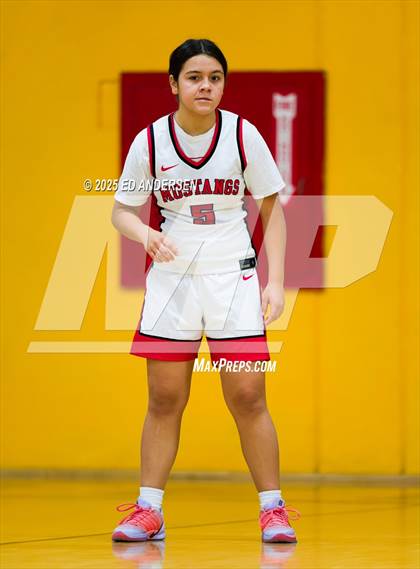 Thumbnail 3 in Pershing County vs. Bishop Union (Serpent Classic) photogallery.