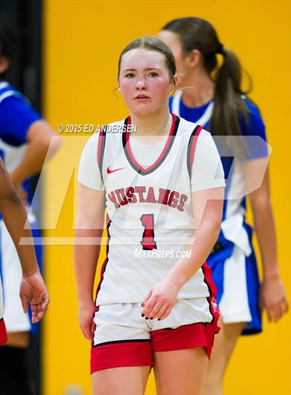 Thumbnail 2 in Pershing County vs. Bishop Union (Serpent Classic) photogallery.