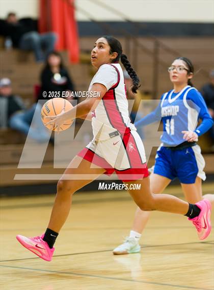 Thumbnail 3 in Pershing County vs. Bishop Union (Serpent Classic) photogallery.