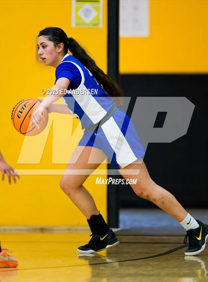 Thumbnail 2 in Pershing County vs. Bishop Union (Serpent Classic) photogallery.