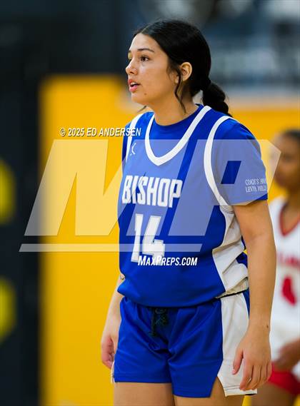 Thumbnail 2 in Pershing County vs. Bishop Union (Serpent Classic) photogallery.