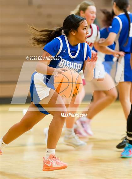 Thumbnail 2 in Pershing County vs. Bishop Union (Serpent Classic) photogallery.
