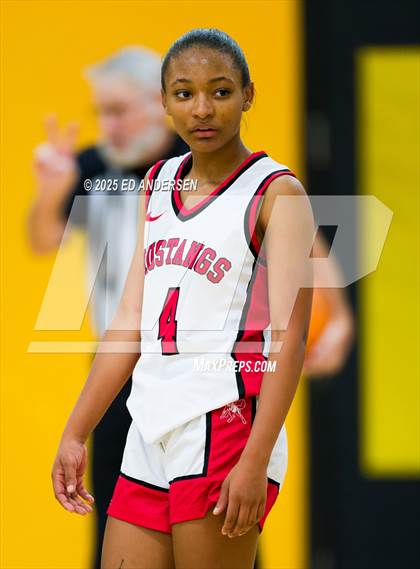Thumbnail 3 in Pershing County vs. Bishop Union (Serpent Classic) photogallery.