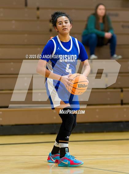 Thumbnail 2 in Pershing County vs. Bishop Union (Serpent Classic) photogallery.